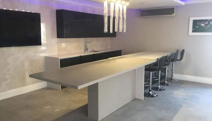 Bar 4